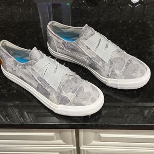 Blowfish  Malibu Gray Women's Sneakers